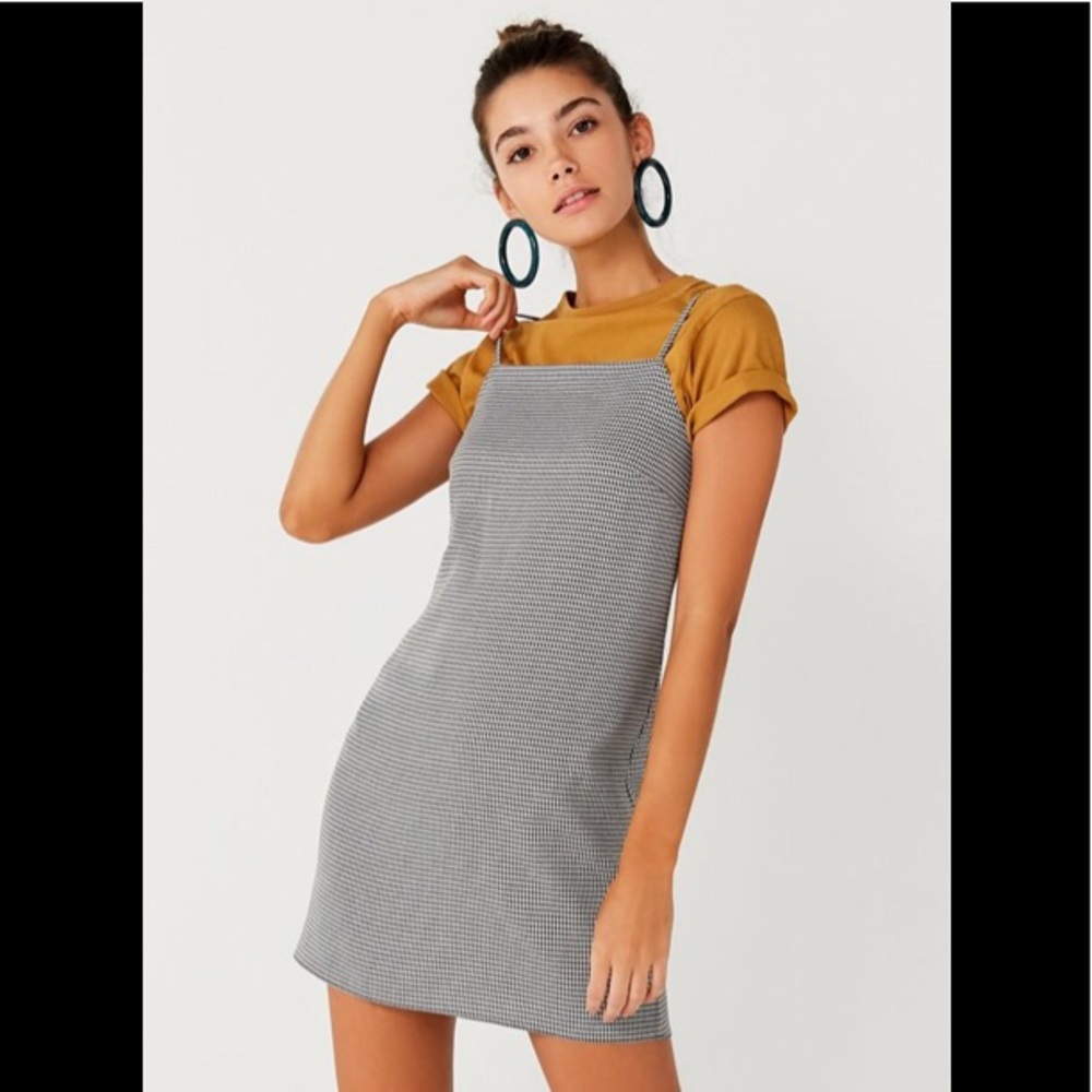 XSOLDX Urban Outfitters Oh My Love Mini Dress - Picture 3 of 8